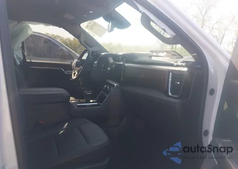 2025 GMC Sierra 1500 4Wd Short Box Denali from USA, damaged, VIN 3GTUUGEDXSG170844